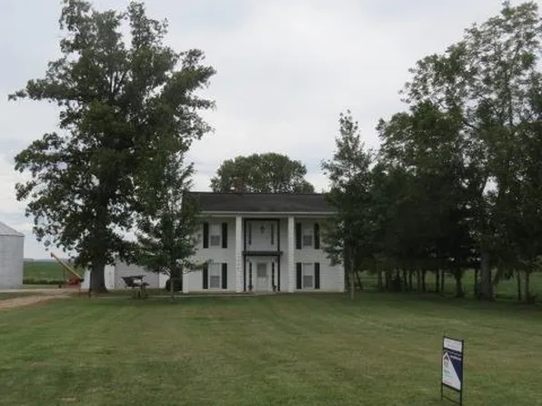 13525 Clarksburg Pike, New Holland, OH 43145