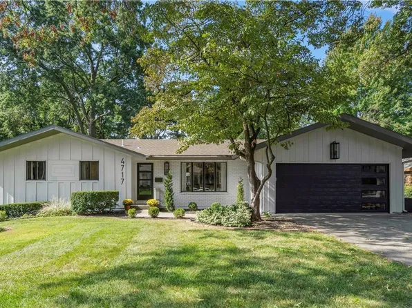 4717 W 81st St, Prairie Village, KS 66208