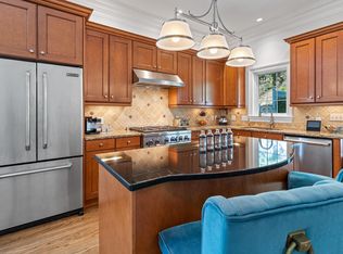 288 Davis Ave #B, Greenwich, CT 06830