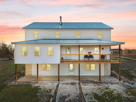 2nd image of 2066 Mudsock Rd