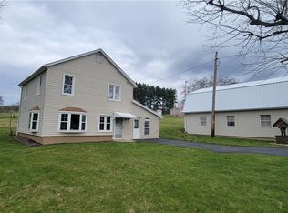 1154 Million Dollar Hwy, Stoystown, PA 15563