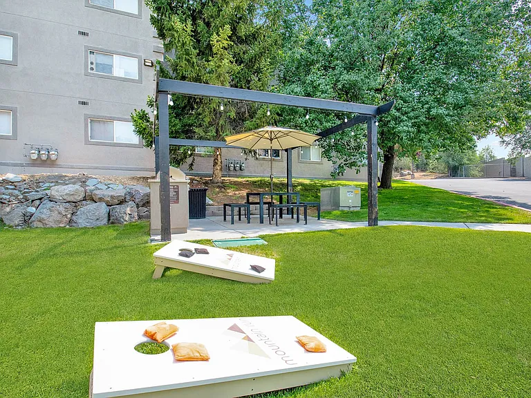 Mountain Run Apartment Homes — Photo 9