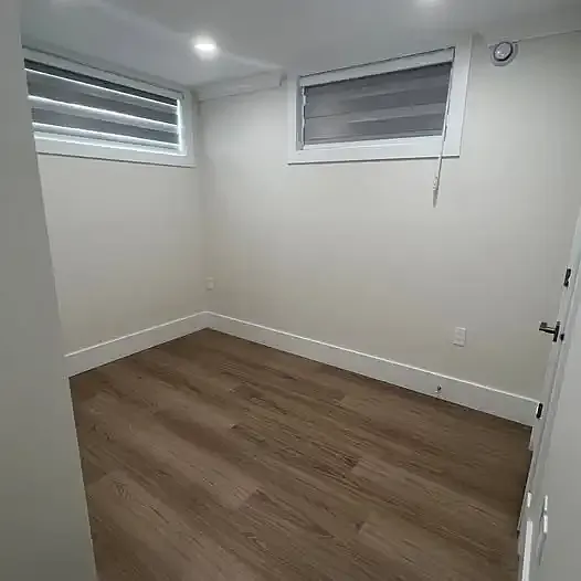 2 bed, 900 sqft, $2,000 — Photo 2