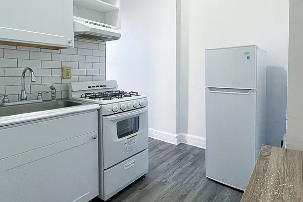 Rented by Corcoran | media 13