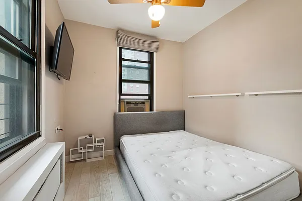 Rented by Nest Seekers International | media 11