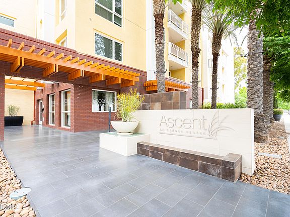 3rd image of 21301 Erwin St Unit 229