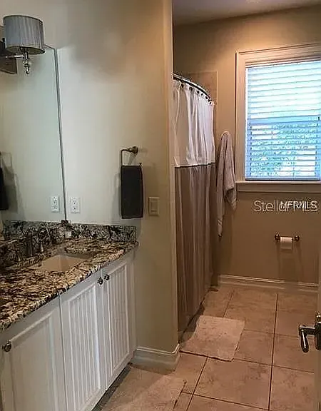 4011 W Santiago St — Photo 7