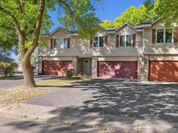 2267 Shryer Ave E, North Saint Paul, MN 55109