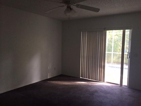 4th image of 4729 Alexis Dr