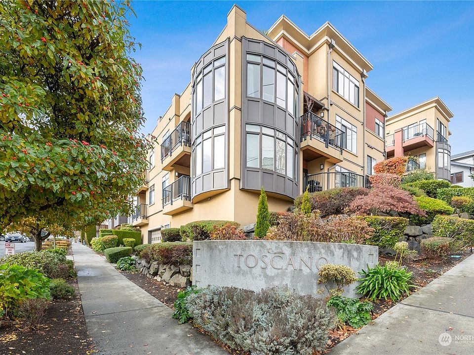 1st image of 907 Warren Avenue N #303