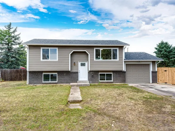 841 S Elbert Street, Elizabeth, CO 80107