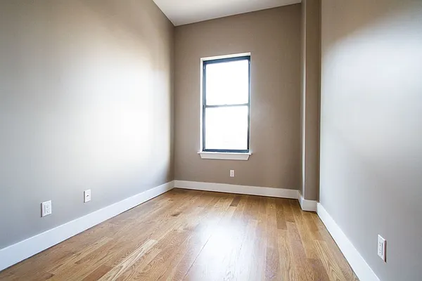 Rented by TheRealEstateCompany.com LLC | media 40