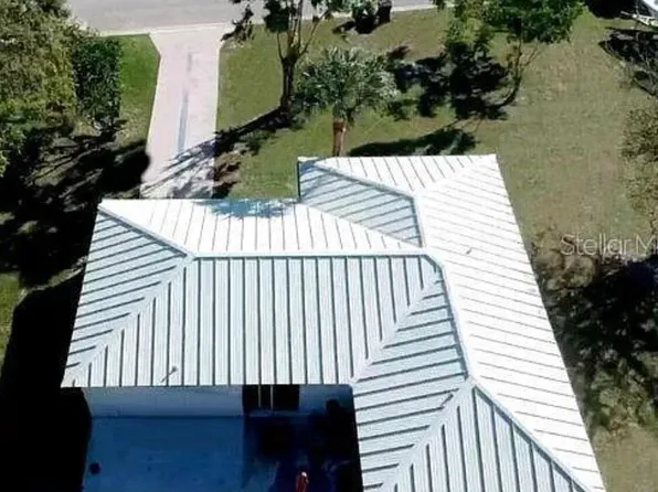 1937 SE West Dunbrooke Circle, Port St Lucie, FL 34953