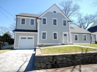 32 Hickory Cliff Rd, Newton, MA 02464