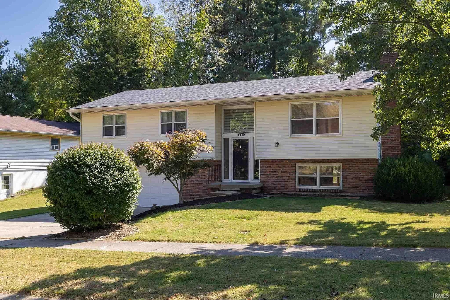 538 N Park Ridge Rd photo 1