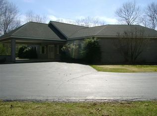 10 Crown Point, Windham, ME 04062