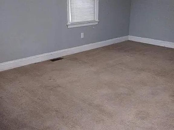 5th image of 319 Oakwood Ave