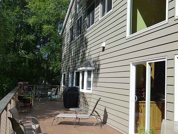 Sun & garden deck