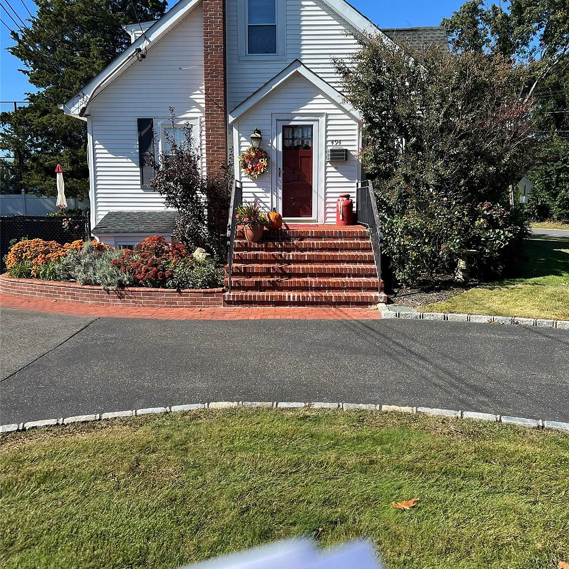 1 bed, 1.0 bath, $1,800 — Photo 1