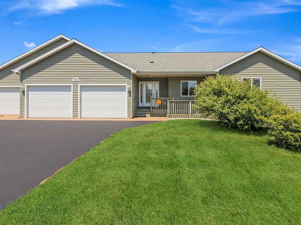 1st image of 384 Lind Dr