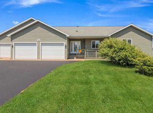 384 Lind Dr, Traverse City, MI 49696