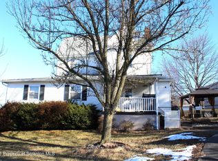 838 George St, Throop, PA 18512