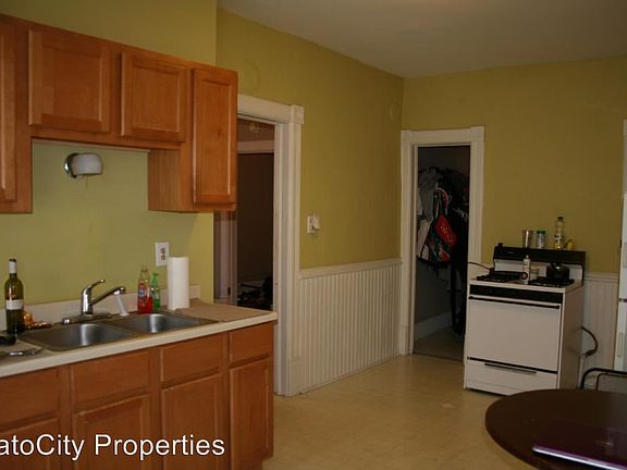 2nd image of 2437 N Weil St APT 02