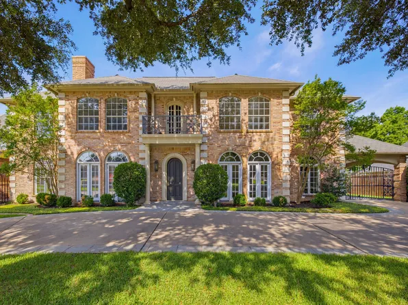 6208 Troon Rd, Fort Worth, TX 76132