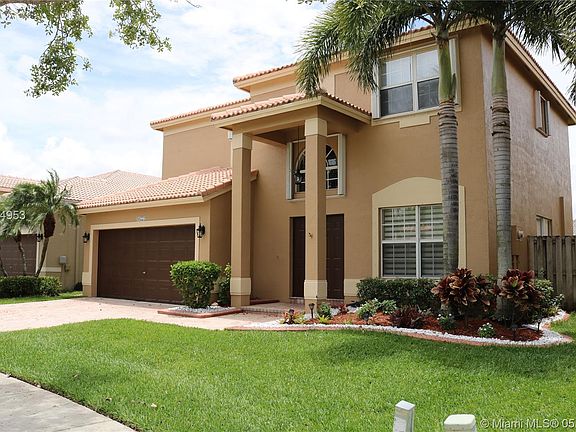 4th image of 16772 NW 13th Ct