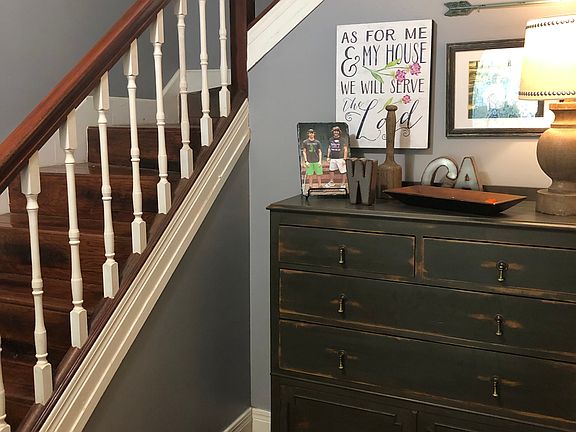 4th image of 110 Greenbriar Cir
