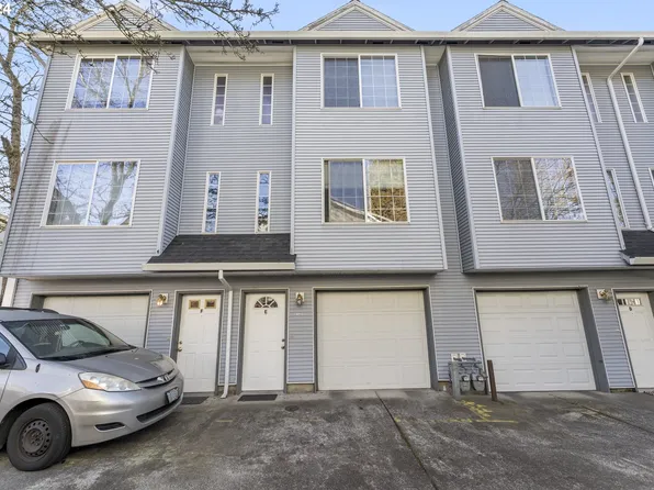 3034 SE 90th Pl APT E, Portland, OR 97266
