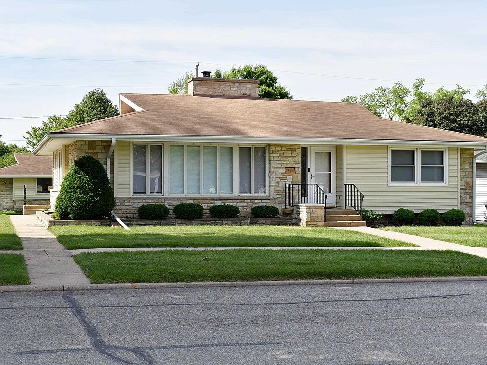 1st image of 814 Ash St