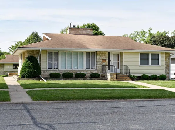 814 Ash St, Osage, IA 50461