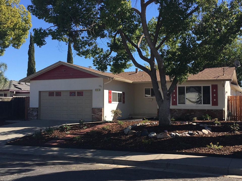 2nd image of 435 Dale Road