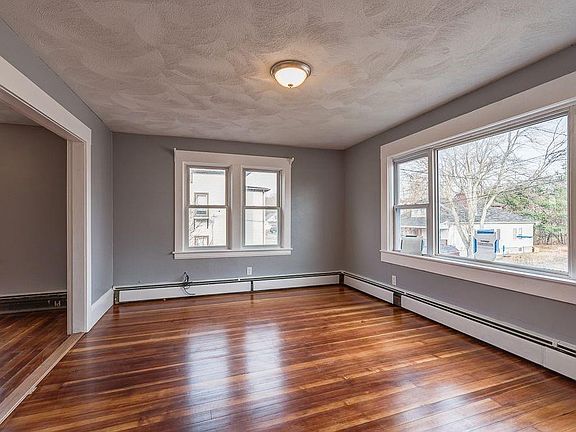 5th image of 30 Winthrop Ave