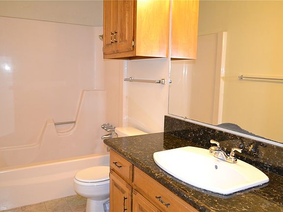 5th image of 3318 Bluestem Ct