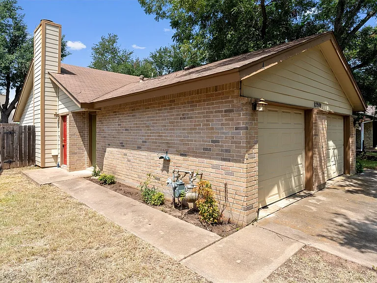 12900 Hymeadow Dr #A — Photo 2