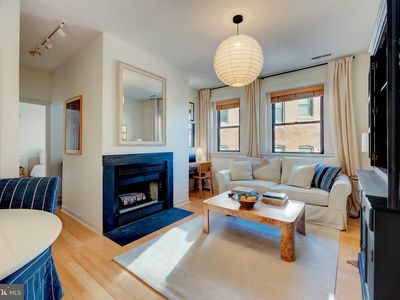 1918 18th St NW APT 42, Washington, DC, 20009