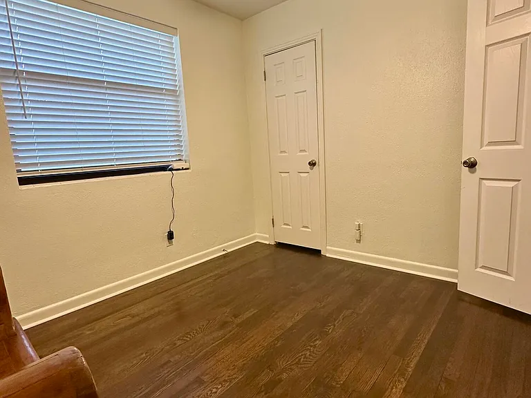 5351 Royce Ave — Photo 10