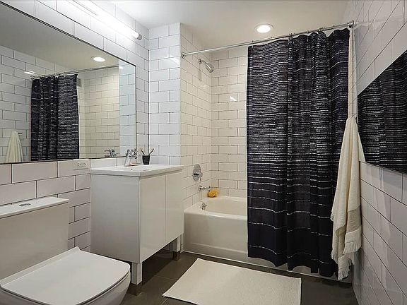 4th image of 331 E Houston St APT 12C