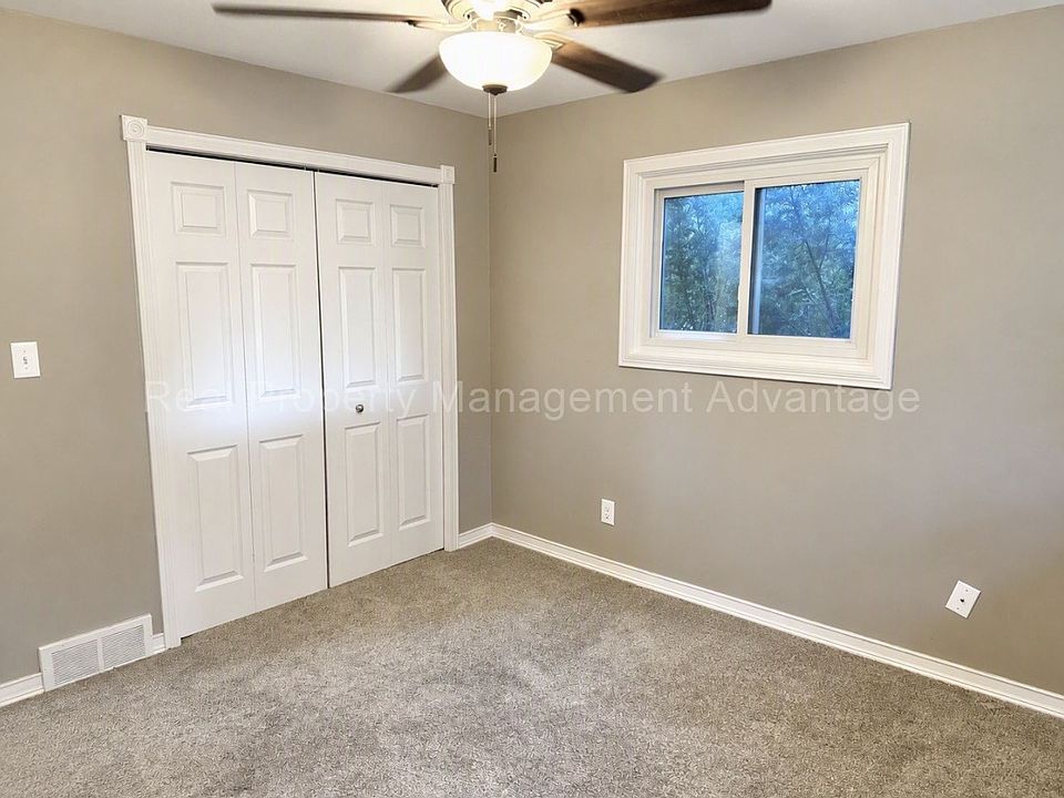 21020 Robinwood St, photo 13