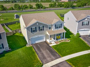 1615 Cherry Ln, Pingree Grove, IL 60140