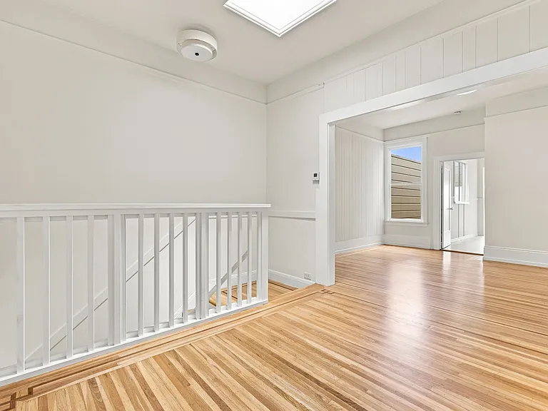 257 Chenery St — Photo 4
