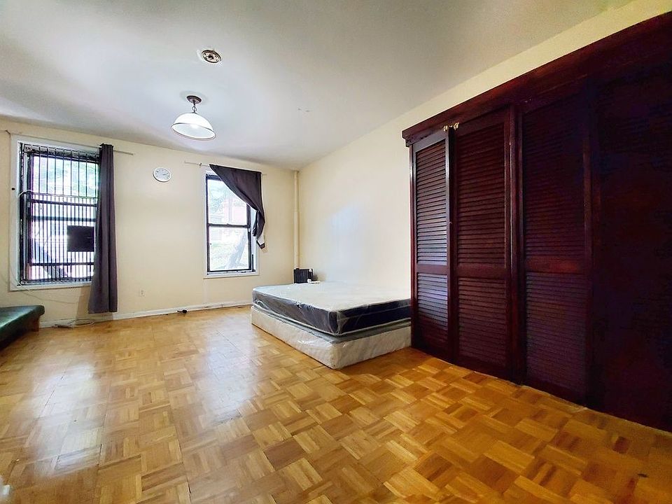1st image of 788 Park Pl APT 2D