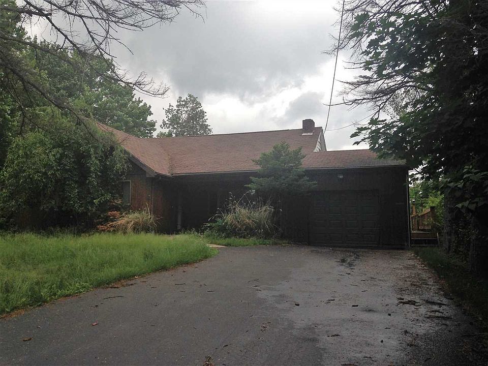 1st image of 30 Woodland Ave