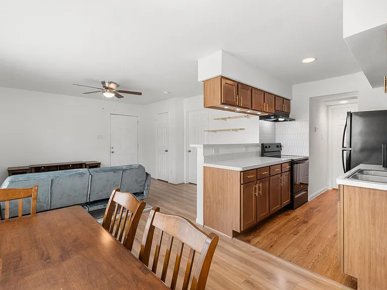 2750 Holly Hall St #1917 — Photo 11