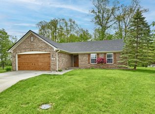 5611 Burning Tree Ct, Indianapolis, IN