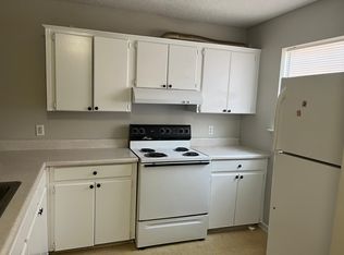21 Franklin Ave #A8, Lakeland, GA 31635