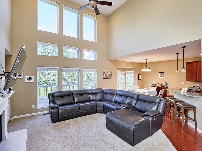 5233 Mirasol Manor Way — Photo 14