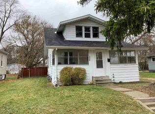 1315 Bissell St, South Bend, IN 46617